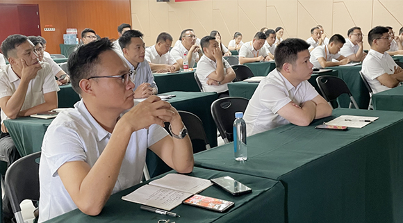乘勢(shì)而上，聚力前行！科恩集成灶營(yíng)銷(xiāo)系統(tǒng)半年度總結(jié)會(huì)，全力以赴備戰(zhàn)2021下半年！